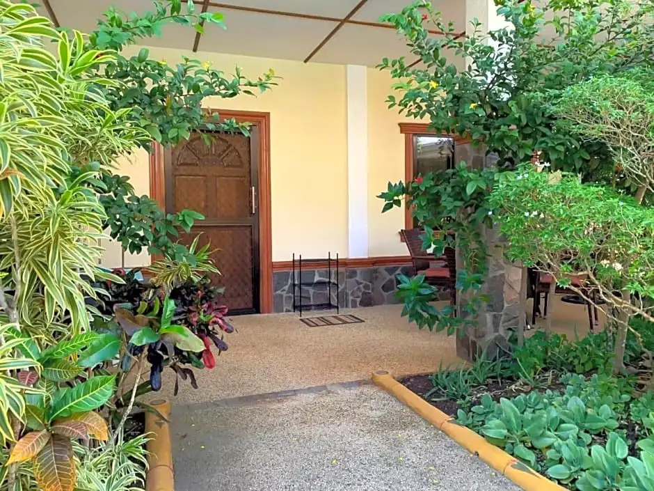 Bungalow in Alona, Alona Park Residence