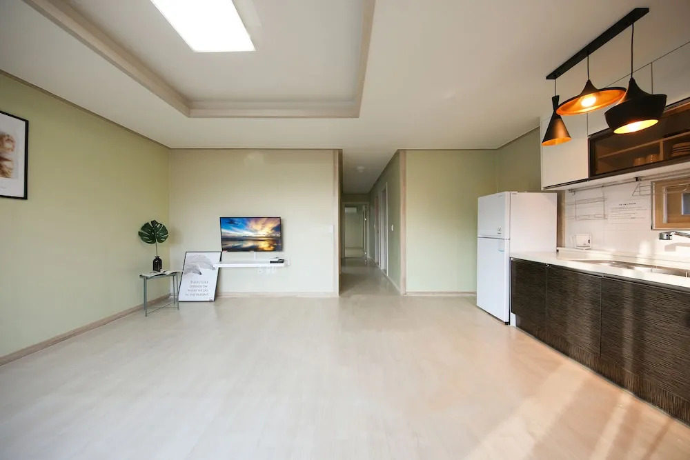Mori House