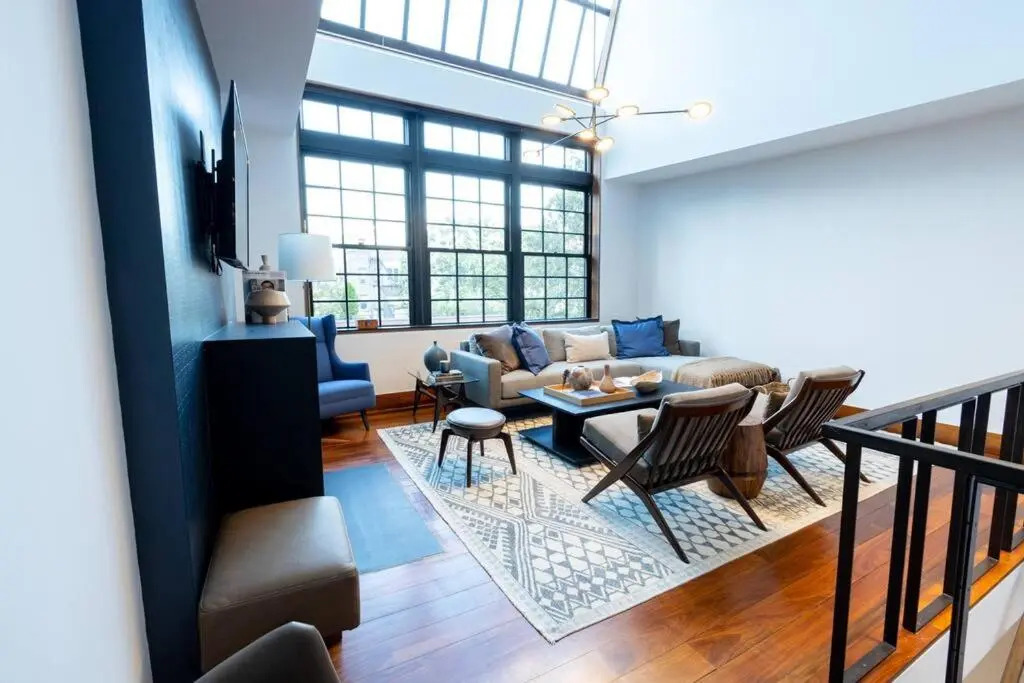 E10-3 I 3BR 2 5 Baths Designer East Village Townhouse Triplex