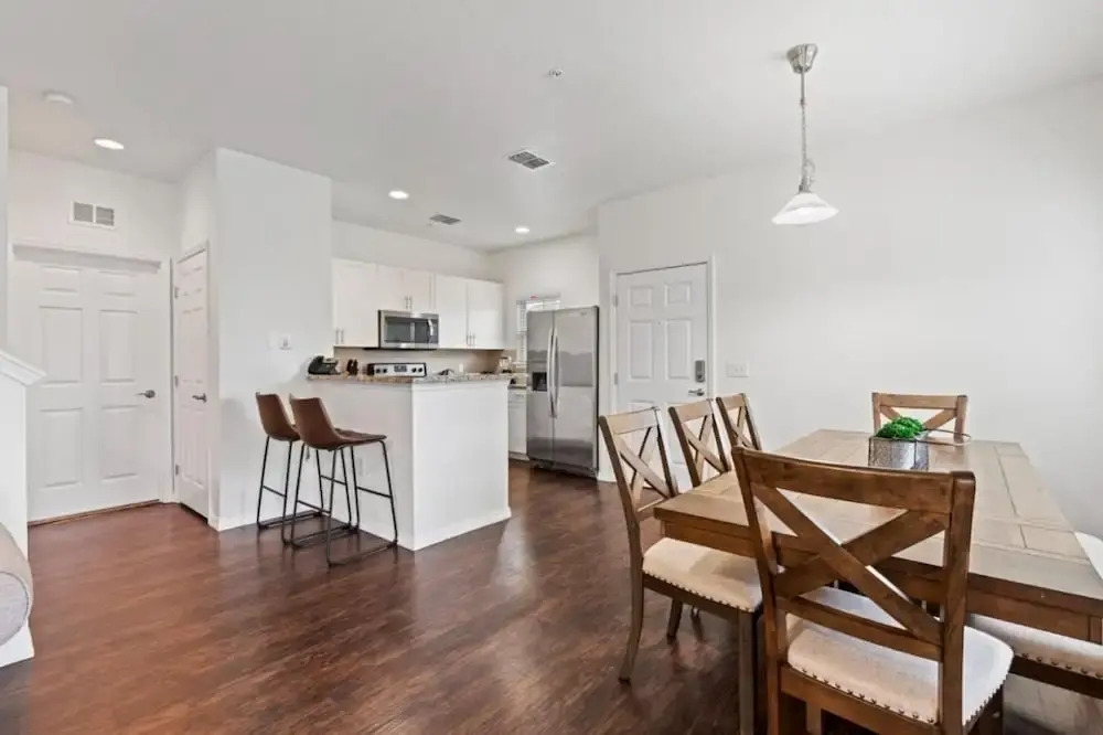 Amazing 4bdr few Miles From Disney - 3210