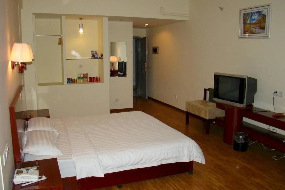 Ruigao Business Hotel(成都瑞高商务酒店)