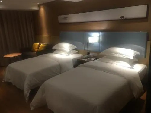 Jtour Inn at Songgang Metro Station Songming Avenue