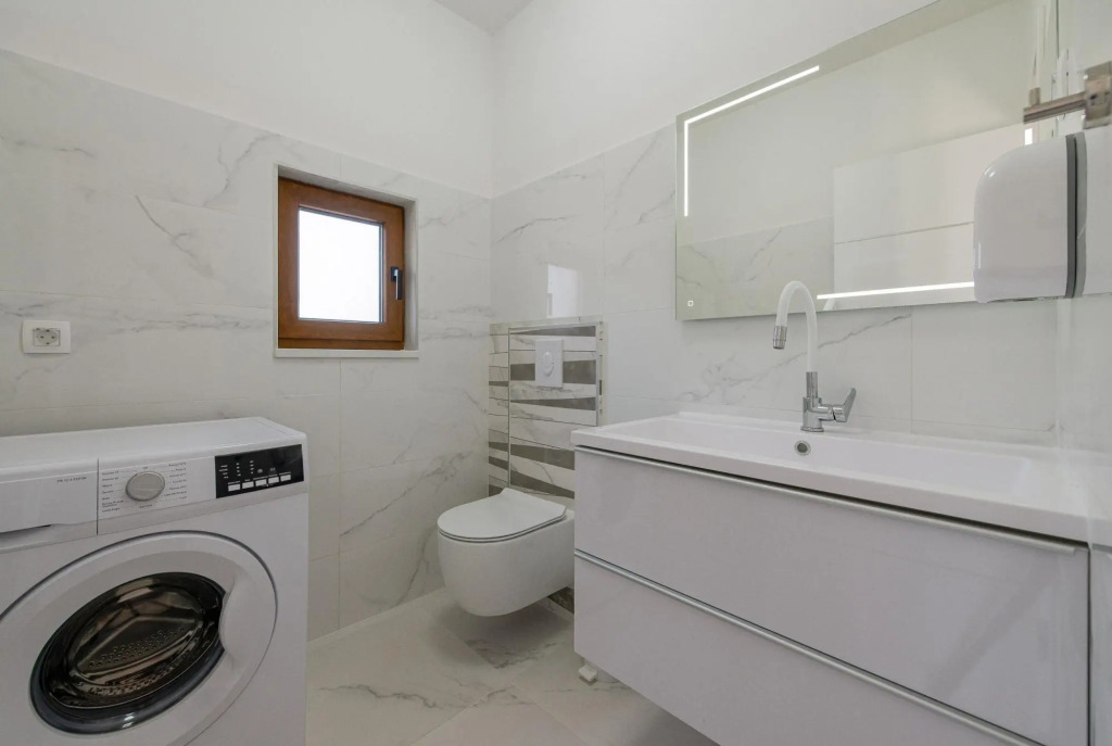 Villa Dina in Zaton with 3 bedrooms and 2 bathrooms