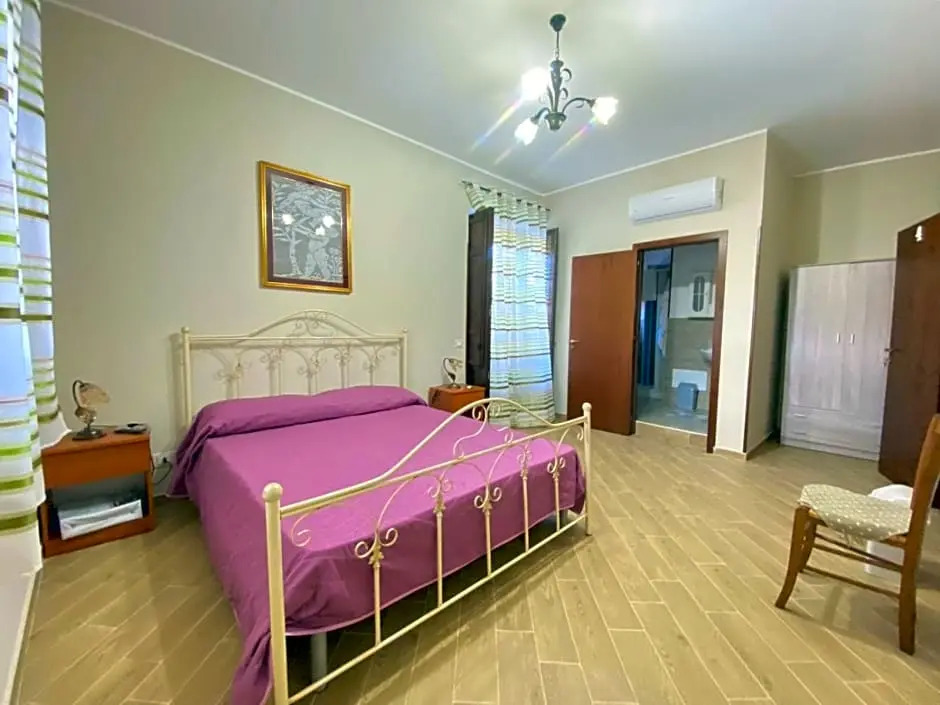 B&B Gloria