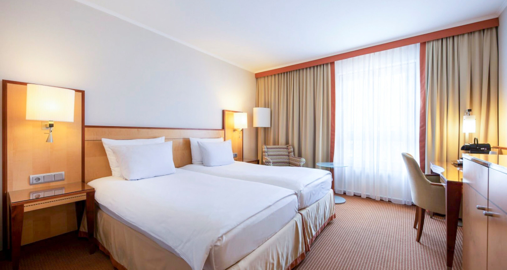 Отель The Q - Quadro City Hotel