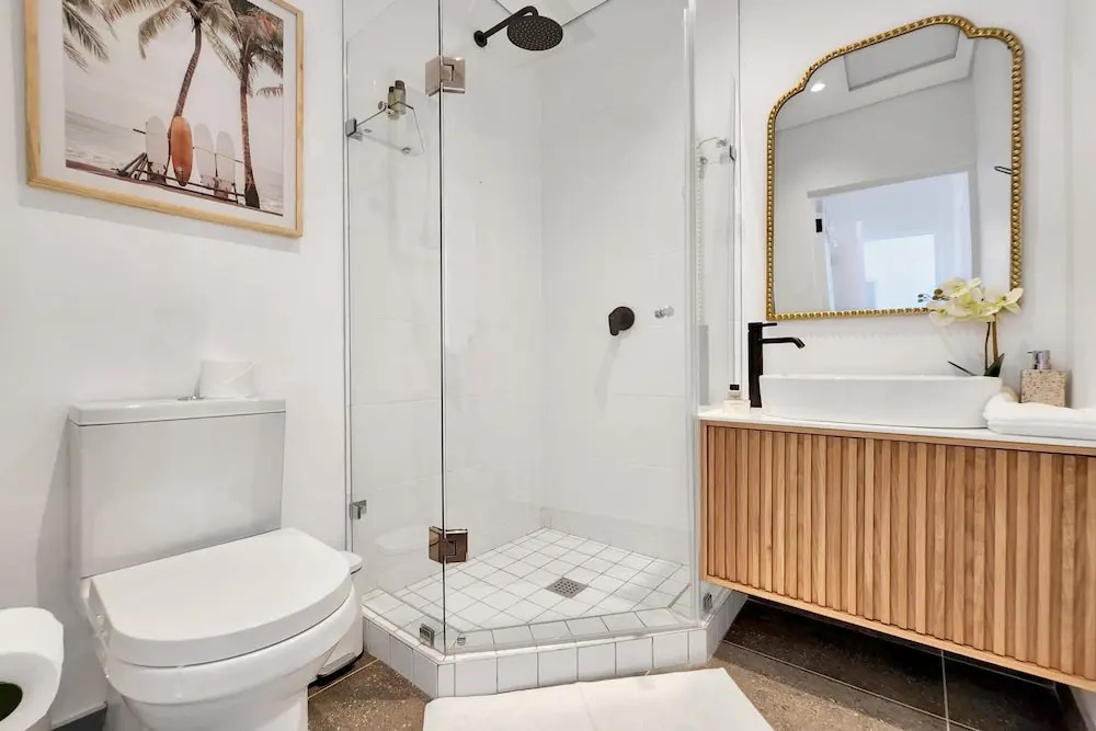 Chic Rooftop Apartment by the Sea 6onn Sea Point