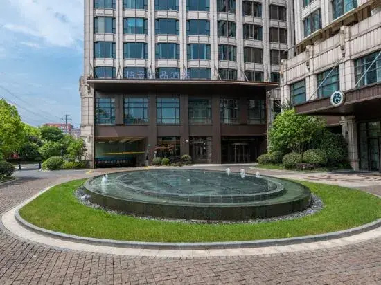 Crystal Hotel Shanghai Changfeng Business District