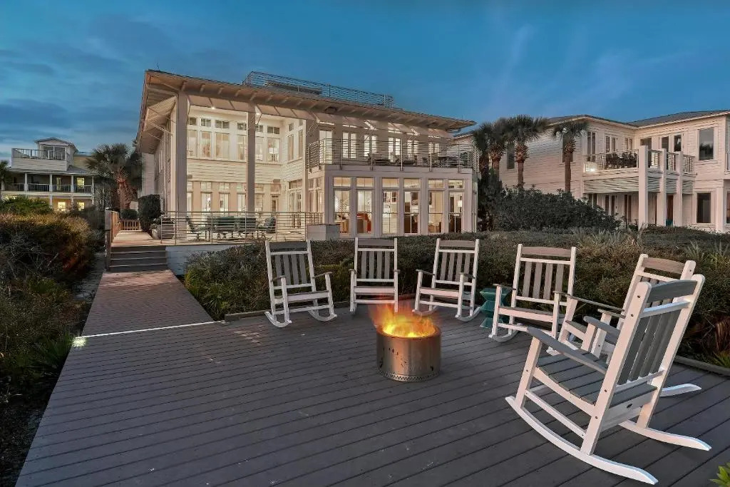 30A Beach House - The Flying Pig