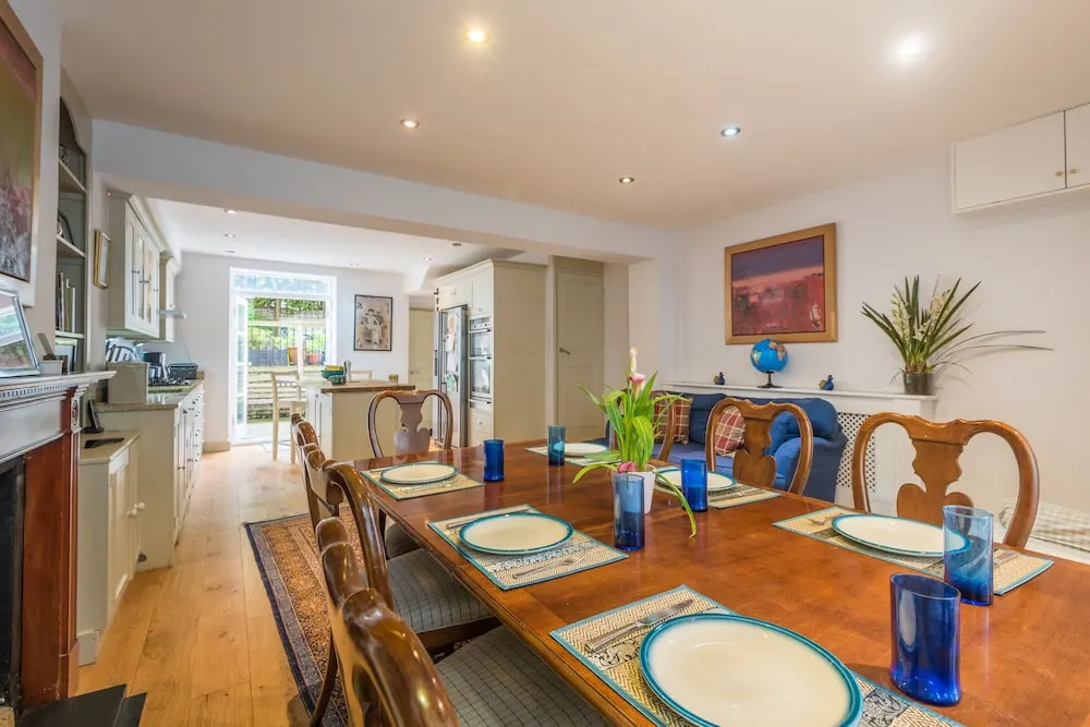 Large Family home in Fulham