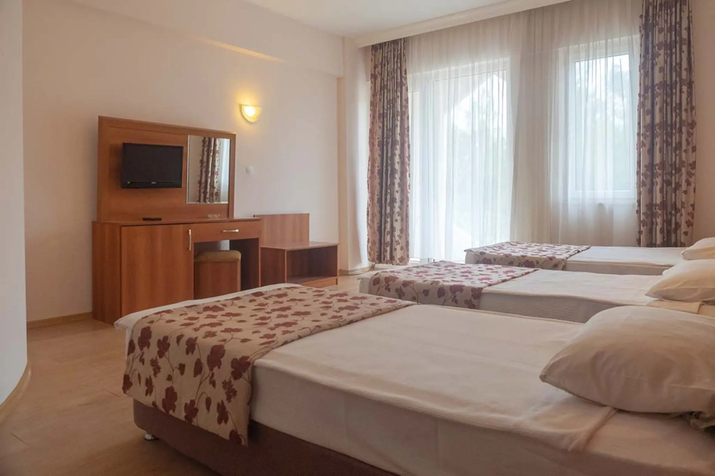 Alexius Beach Hotel