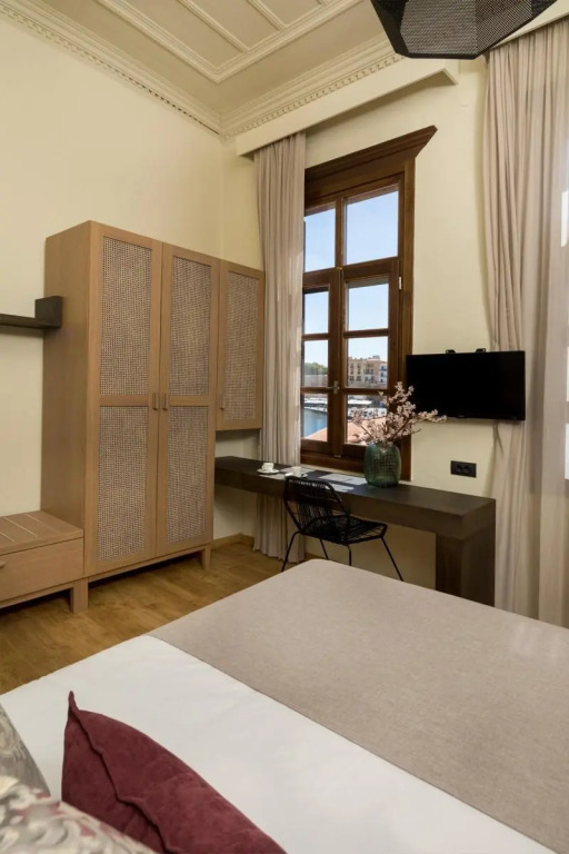 ELG Contessa Boutique Hotel