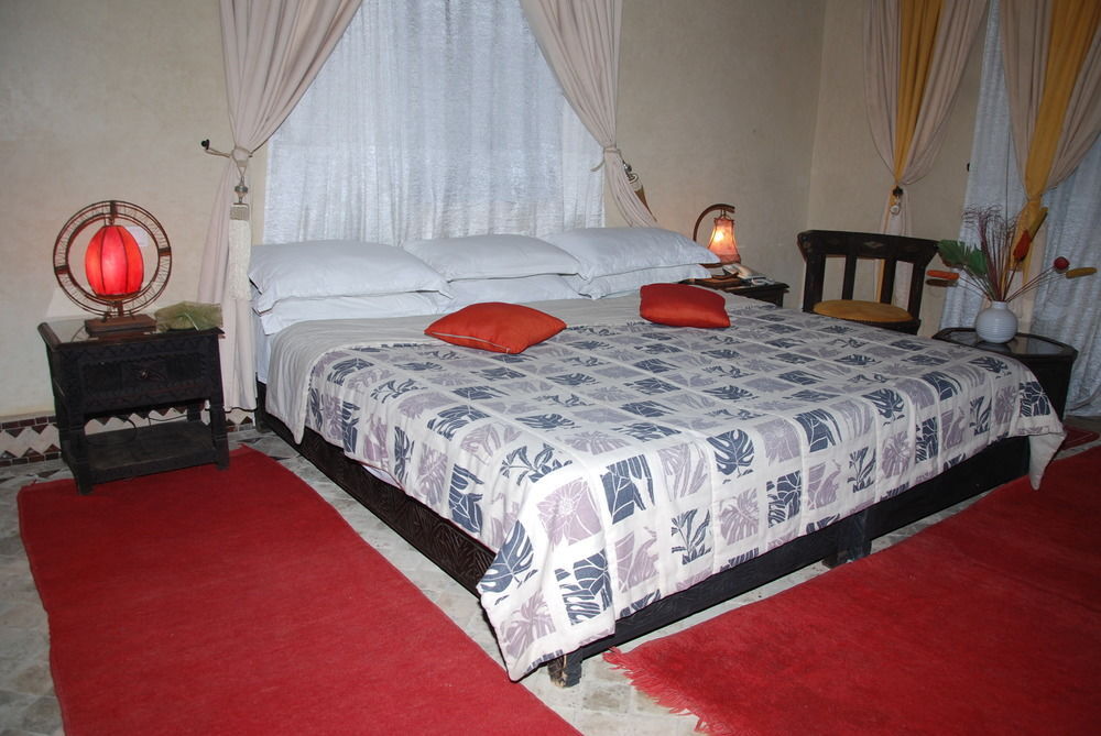 Villa Guest