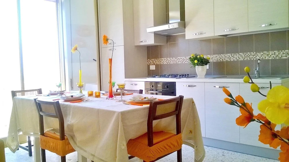 Apartment With 4 Bedrooms in Alcamo, With Wonderful sea View, Terrace and Wifi Near the Beach