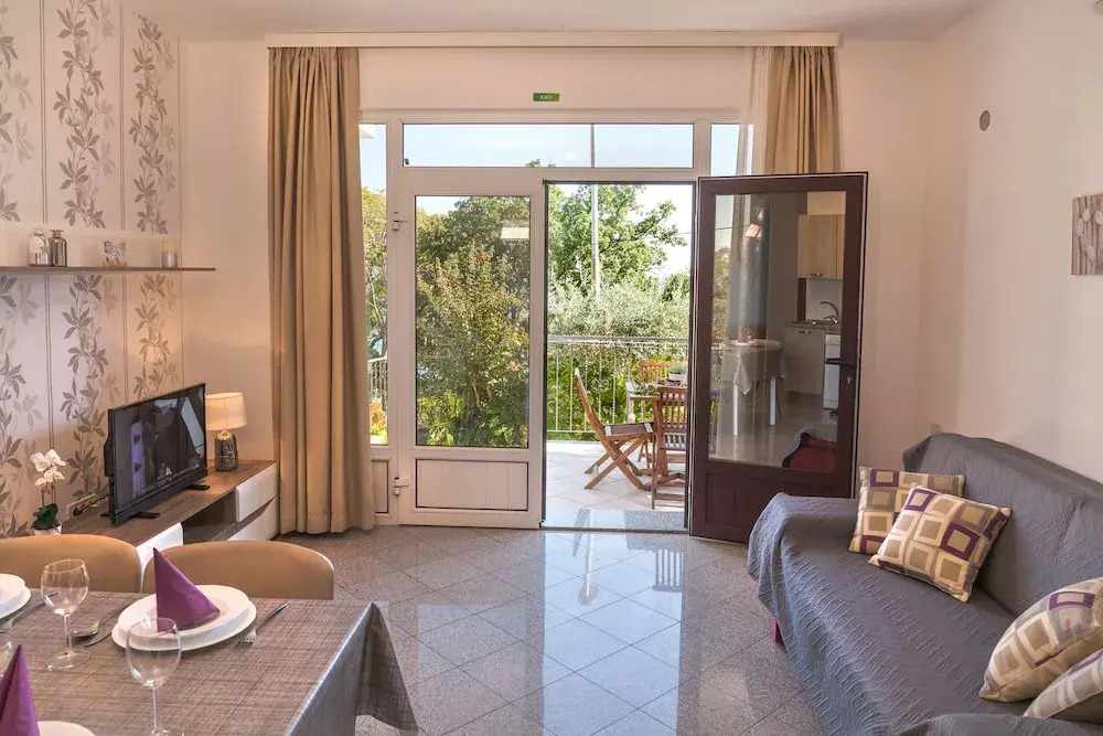 Apartment Villa Lidija