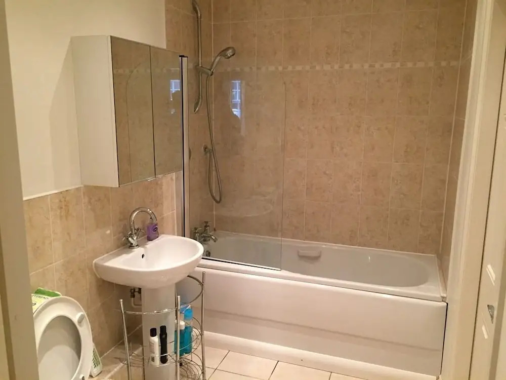 Leamington Spa Serviced Apartments - Ince House