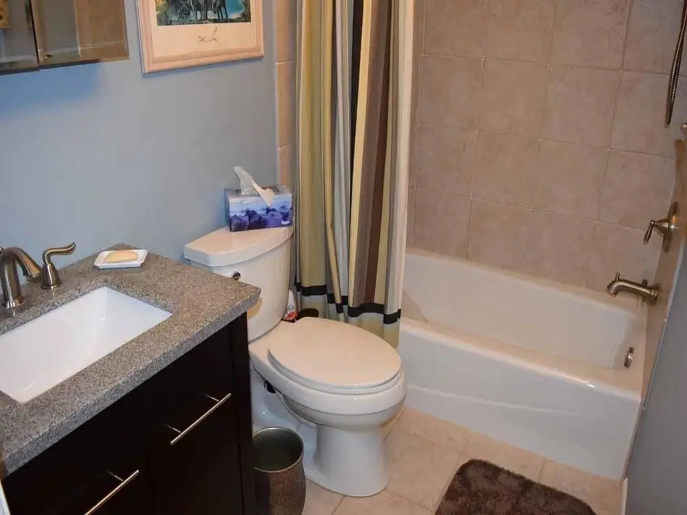 Westbay Cove South 703
