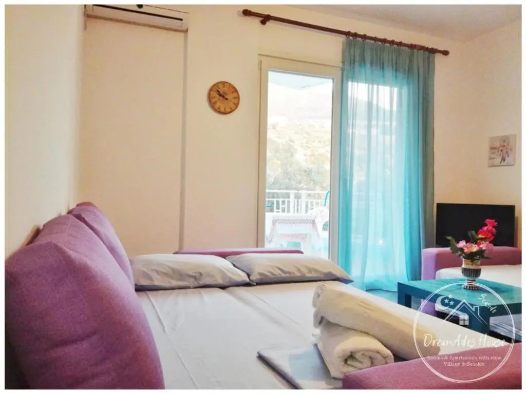 Tropicana Apartments