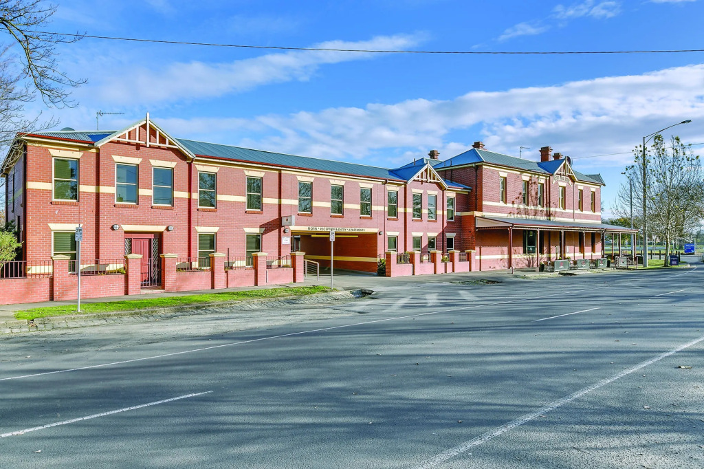 Lake Inn - Ballarat