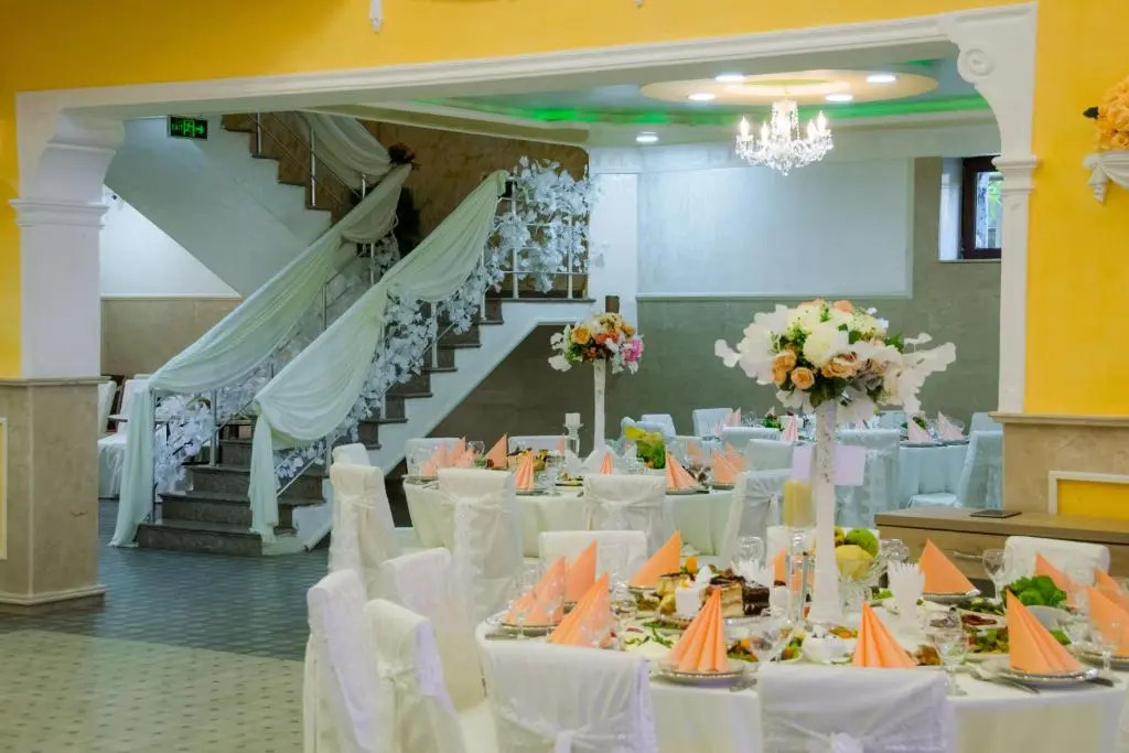 Sunrise Hotel