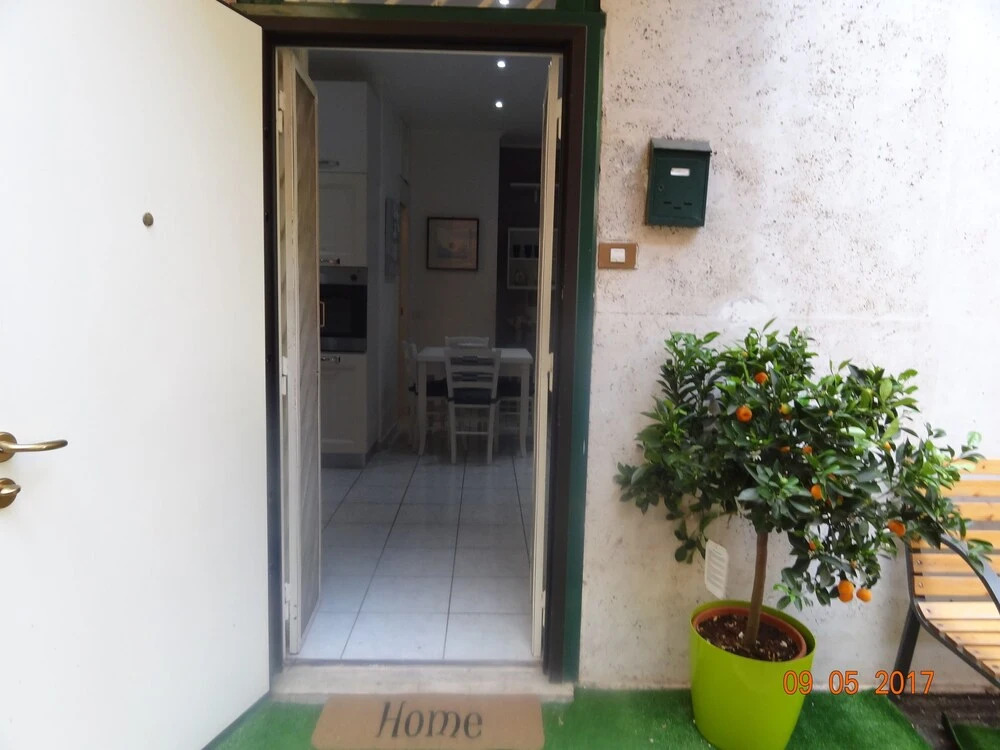 Laterano House