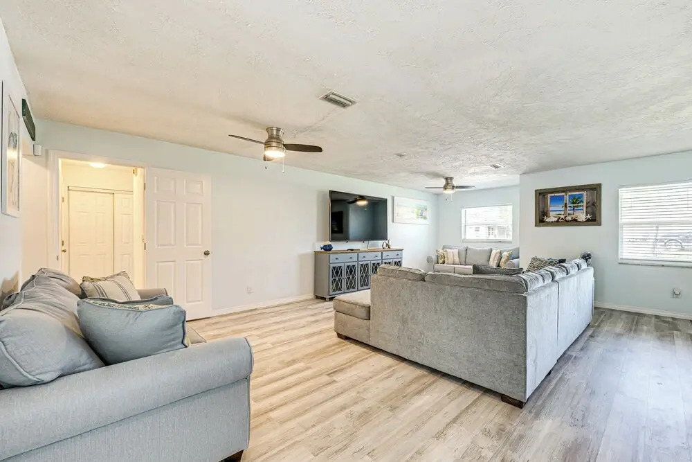 < 2 Mi to Beach & Marina: Bright Ruskin Retreat!