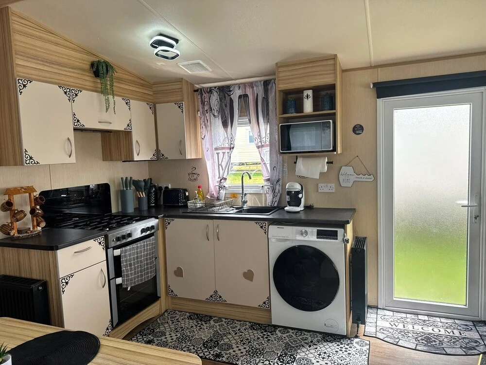 Holiday Park Caravan Fluffy in Harts Holiday Park