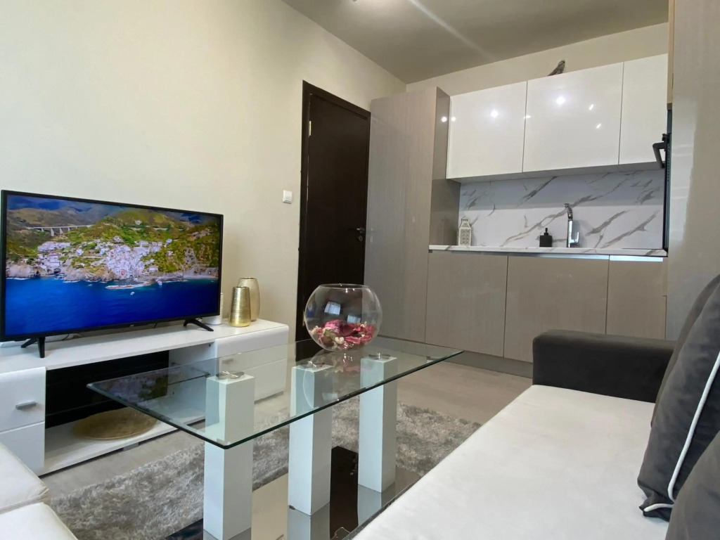 Brand new and modern apartment directly next to the metro station