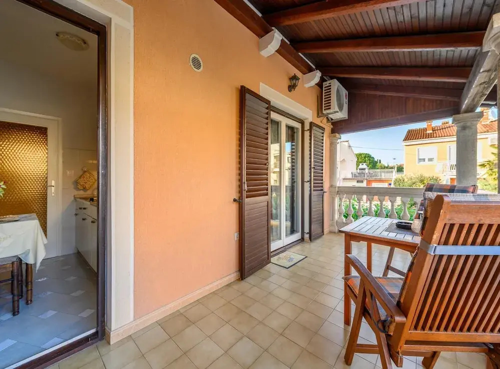 Pretty Apartment With Balcony