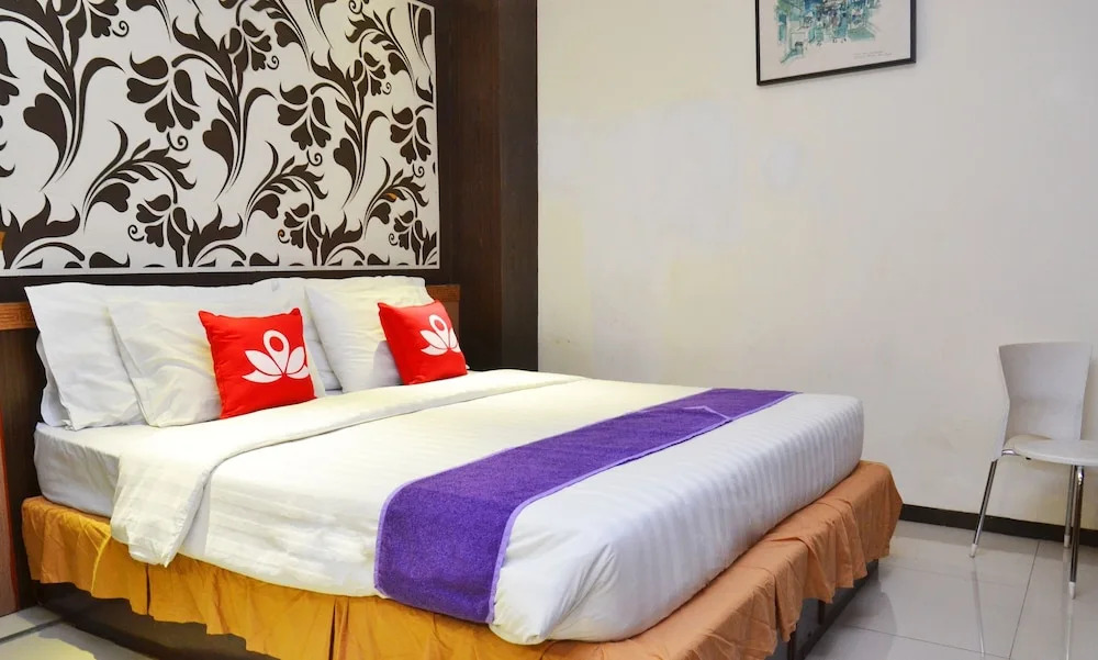 ZEN Rooms Basic Kalimas Sunan Ampel