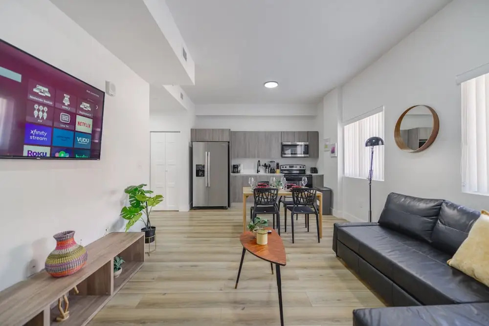 Lovely Apt Near Loandepot Park Stadium