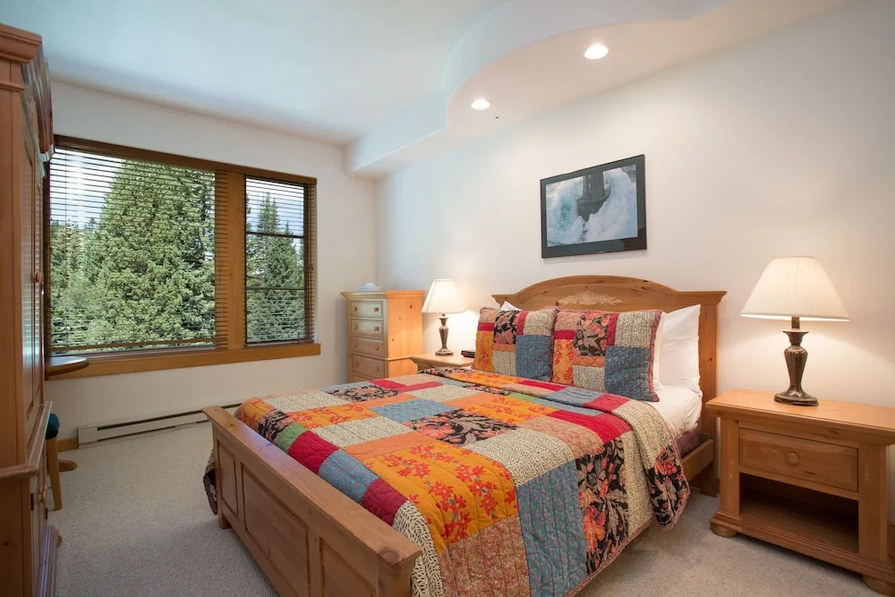 4312 - Two Bedroom Deluxe Creekside Condominiums 2 Condo by RedAwning