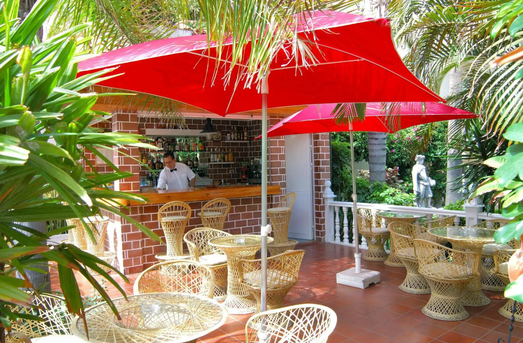 Hotel Don Manolito