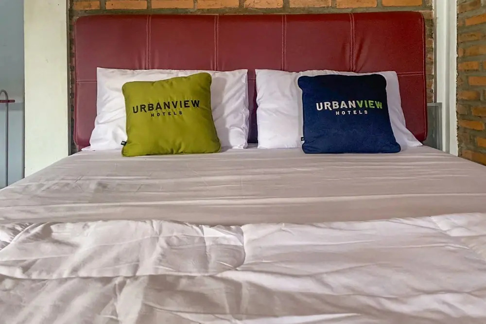 Urbanview Hotel Villa Q Gisting by RedDoorz