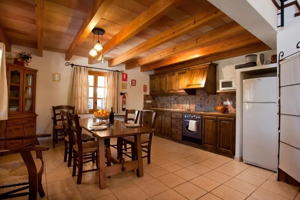 Villa - 3 Bedrooms with Pool and WiFi - 103168