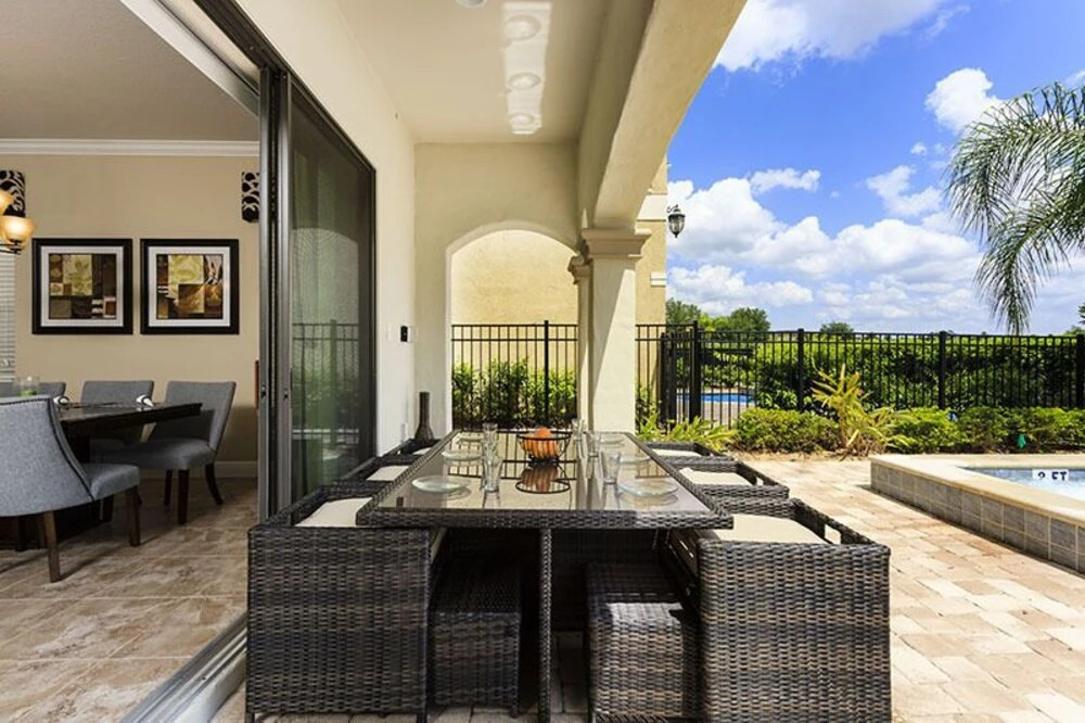 845dm 5 Bedroom Villa