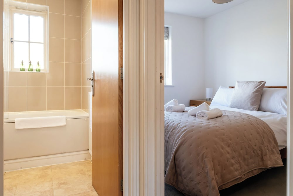 Lovely 2 BD Home in Moreton-in-Marsh