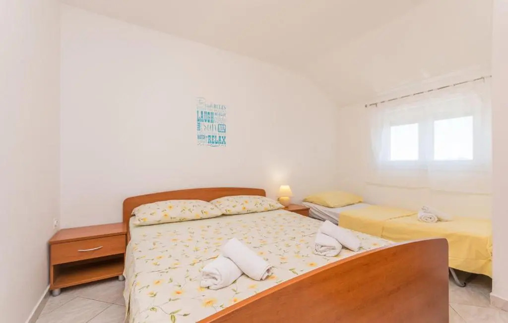 Apartments Mikulić