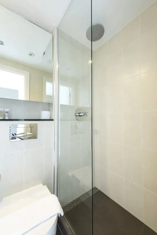 Lovely Home in Media City right by the Quays