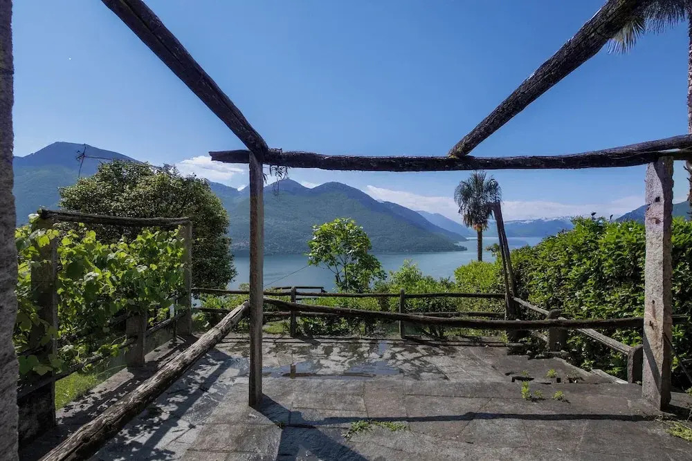 Rustic Mountain Brissago 2