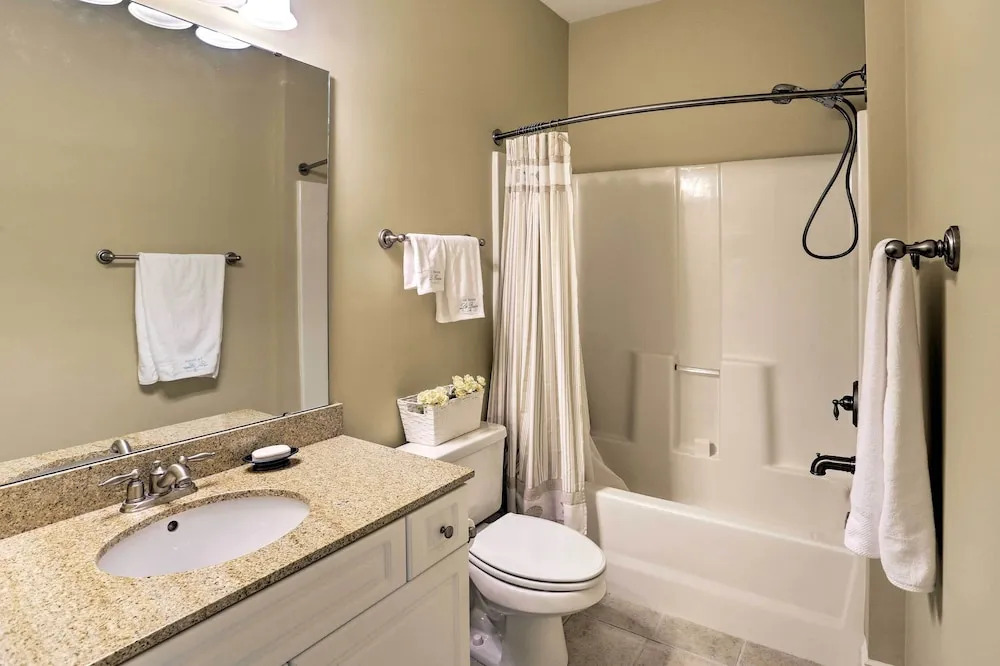Serene Retreat w/ Pool Access in Myrtle Beach!
