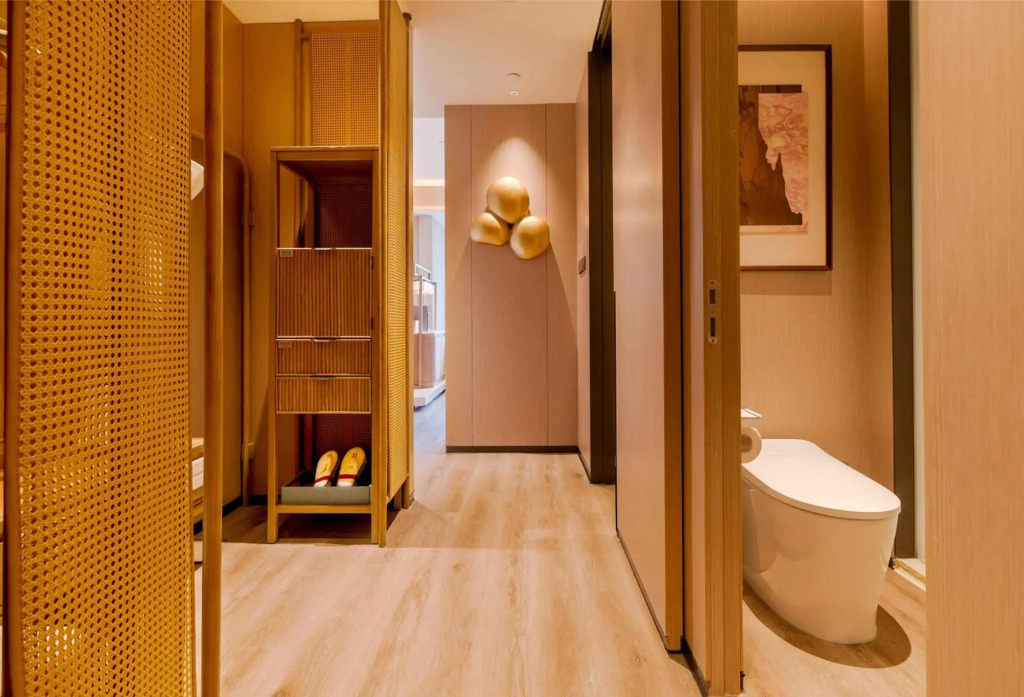 Chengdu Expo Waterfall Hotel - MGallery Collection