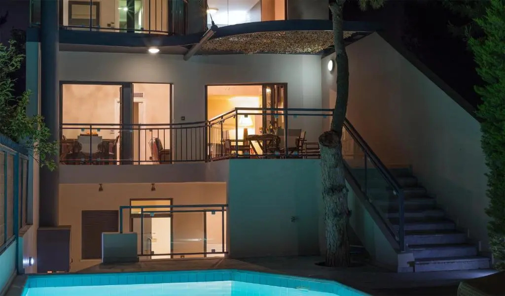 Airathens Suites