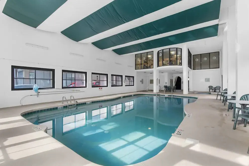 Newly Renovated Oceanfront 1BR Condo