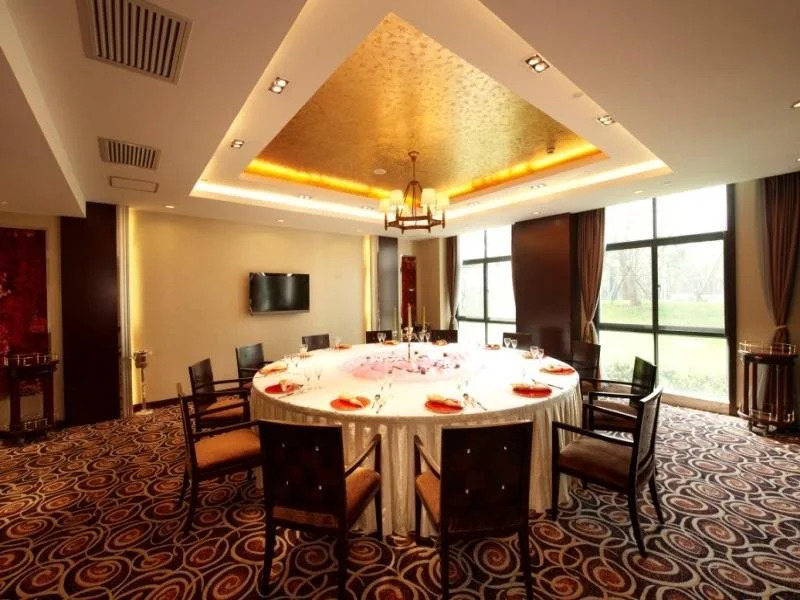 Gucun Park Hotel