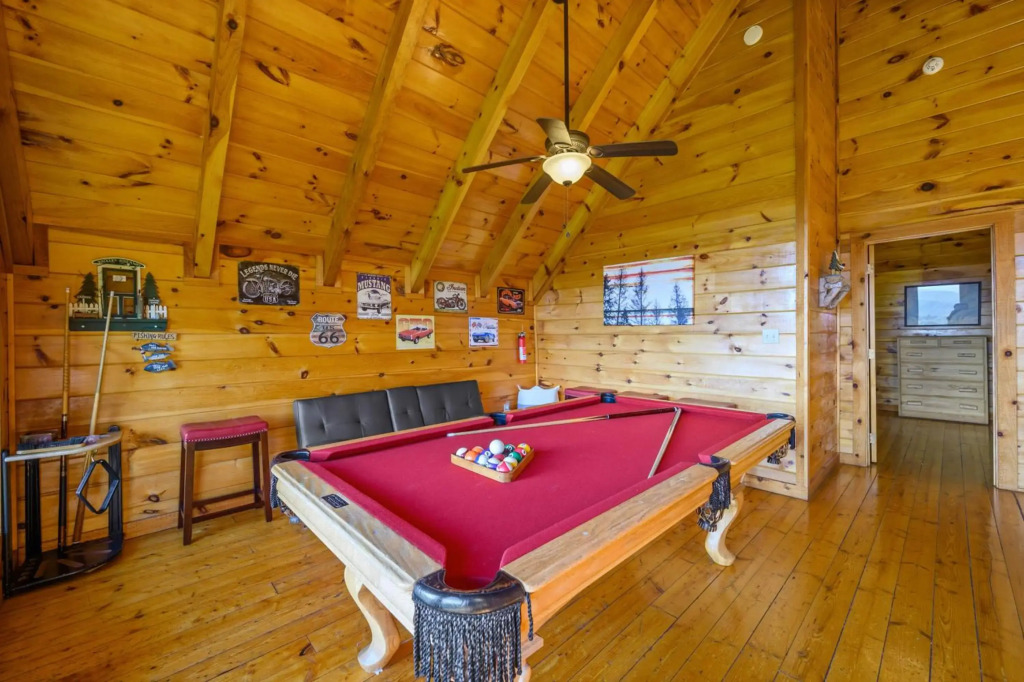 Peaks of Blue with Hot Tub and Theater Room