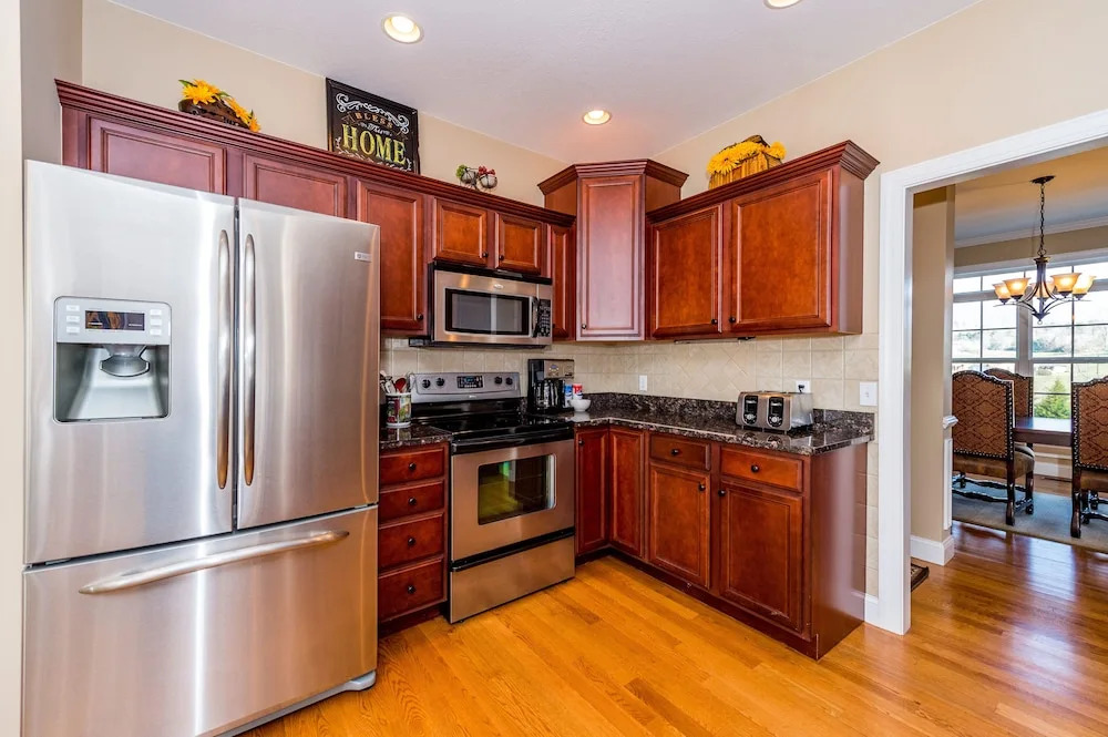 40 Charles Marlowe Drive Home 4 Bedrooms 3 Bathrooms Home