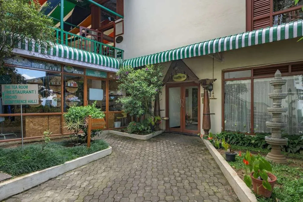 Club Mahindra Lake View