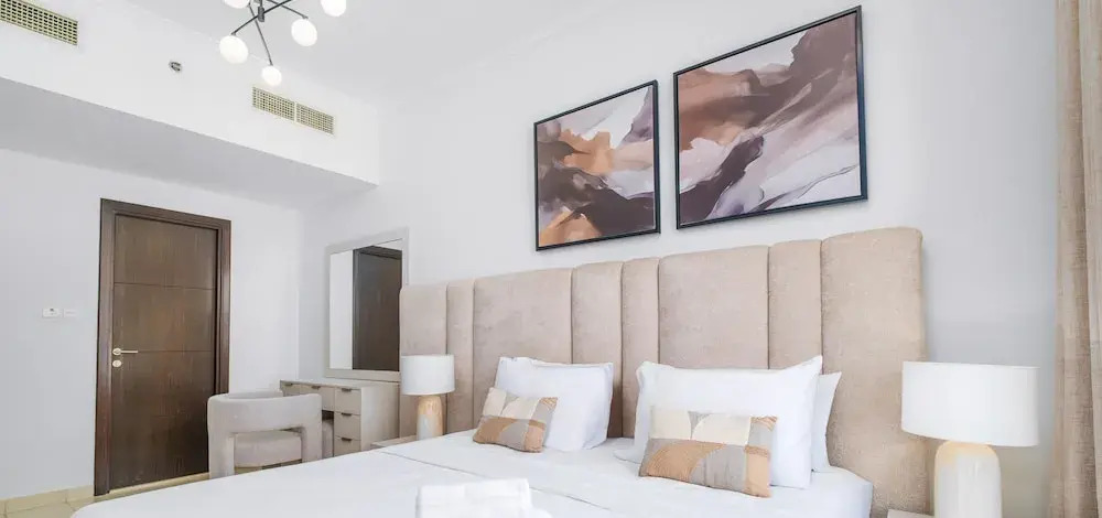 LUX The Dubai Marina View Suite 2