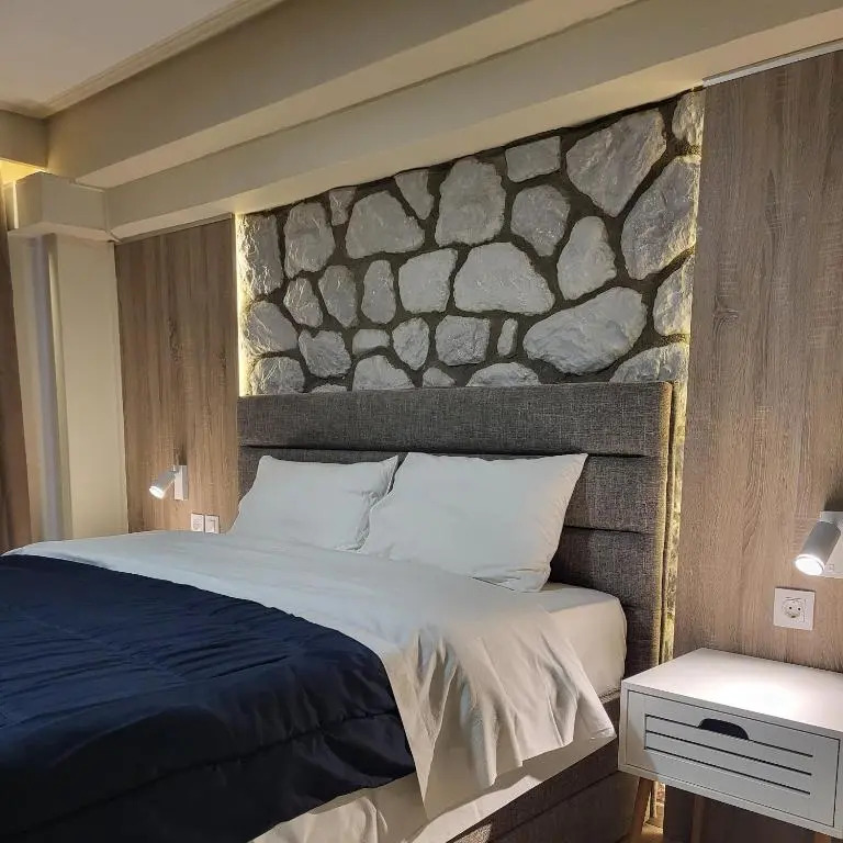 kondoulis APARTMENT 2