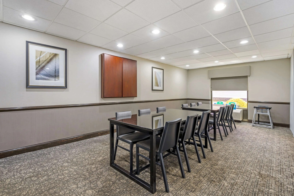 Best Western Suites Columbus